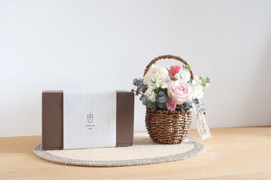 コーヒーとお花のギフトセットの販売を開始しました！
